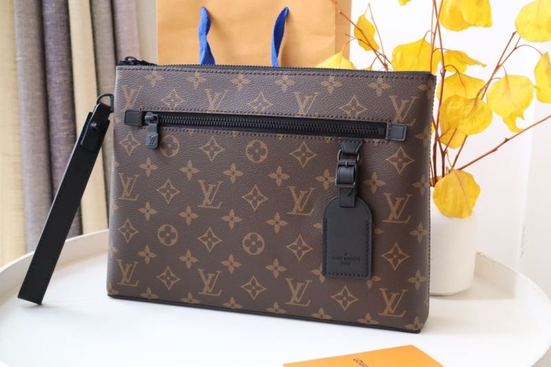 Louis Vuitton Clutch Bags